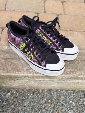 Adidas Nizza Women’s Black Canvas Platform Sneakers with Pink Neon Zebra